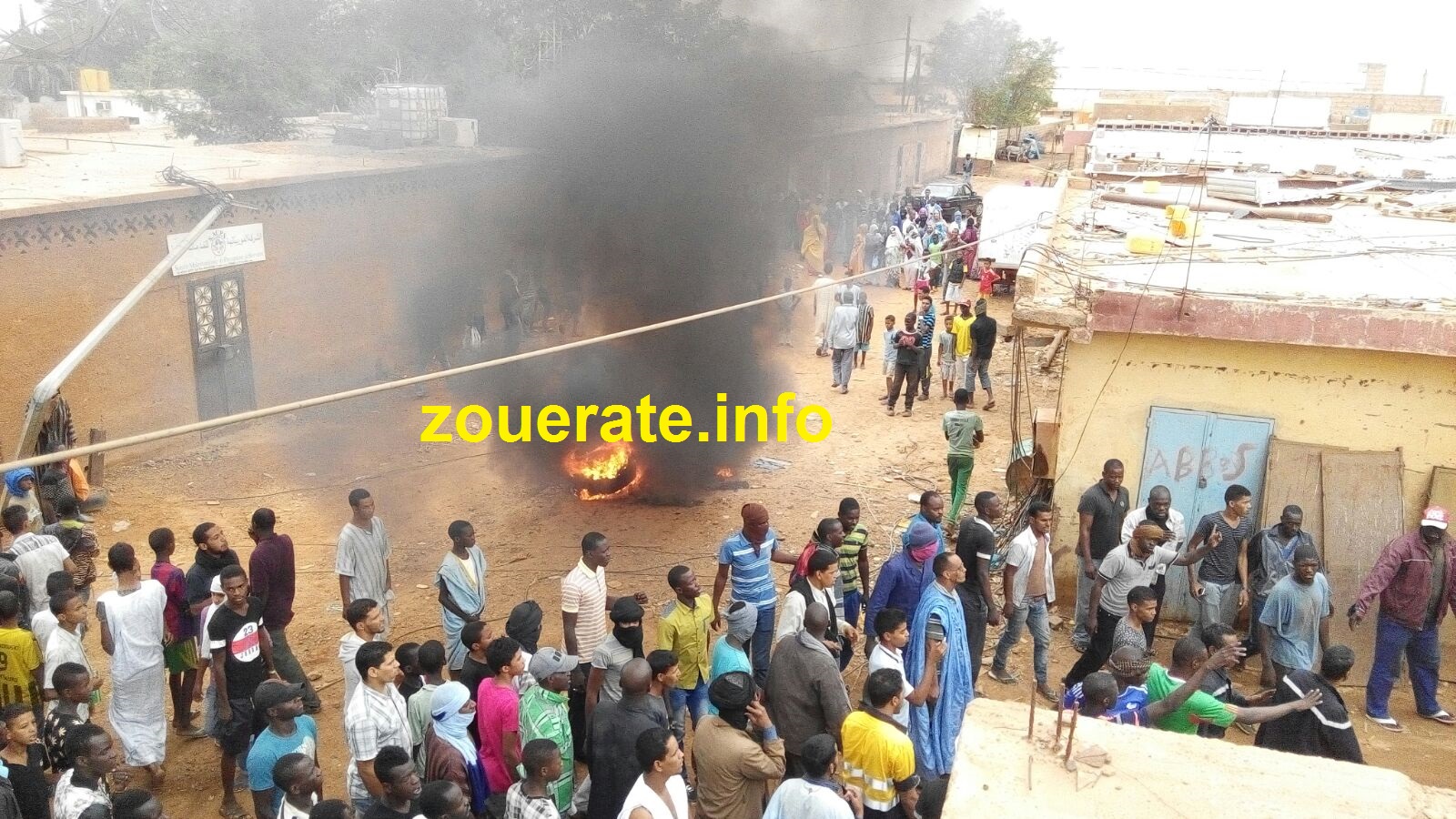 جانب من احتجاجات الجرنالية مقر شركة SMPS يوم الأربعاء الماضي