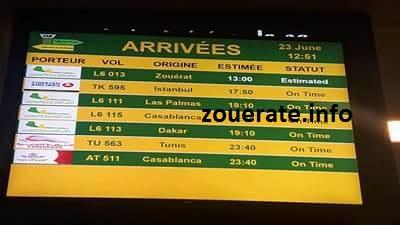 صورة من لوحة الوصول في مطار ام التونسي اليوم 