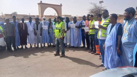 ازويرات : عمال اسنيم يطالبون بتحسين الخدمات الصحية.