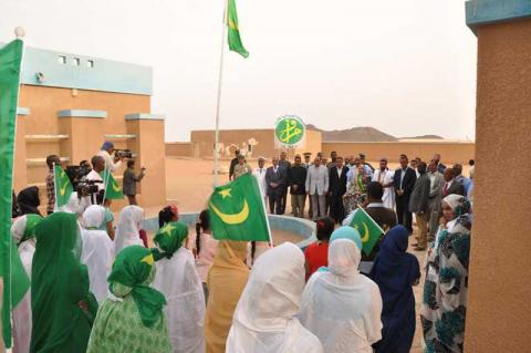 ولد عبد العزيز في المدرسة الإبتدائية  ببئر ام اكرين-تصوير الوكالة الموريتانية للأنباء