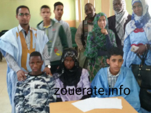 تلاميذ ازويرات من السنة الثالثة مع الطاقم المشرف
