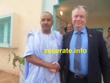 السفير الأمريكي في ختام لقائه بعمدة ازويرات الشيخ ولد بايه خلال زيارته الماضية لازويرات